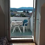 Cecilia Guest house