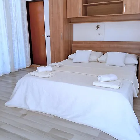 Cecilia Guest house Malinska