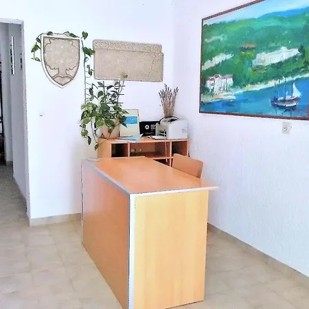 Cecilia 3* Malinska