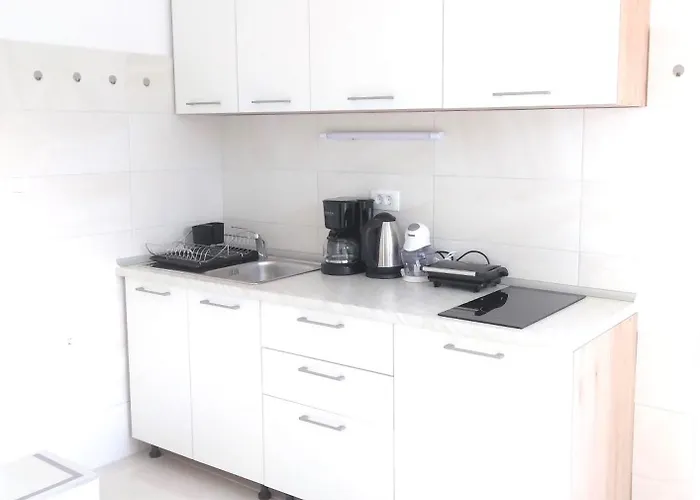 بيت ضيافة Cecilia مالينسكا