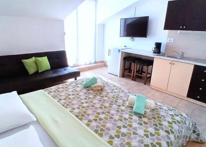 بيت ضيافة Cecilia 3*