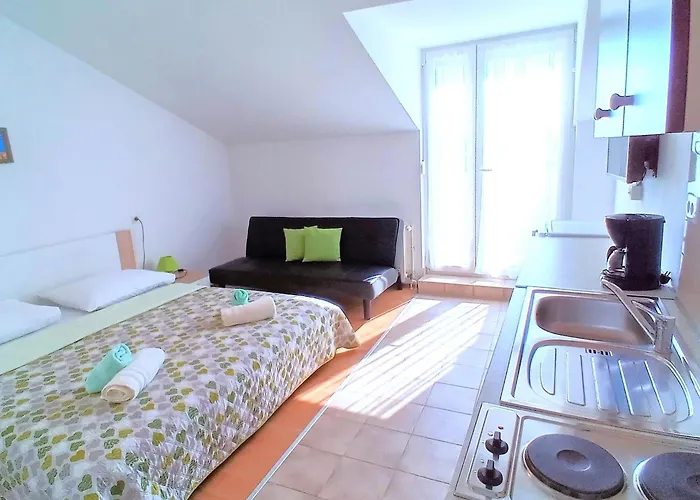 بيت ضيافة Cecilia 3*