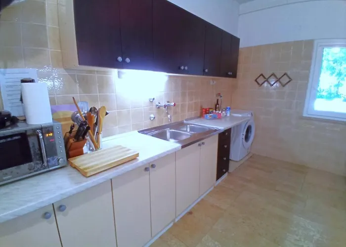 Cecilia 3* مالينسكا