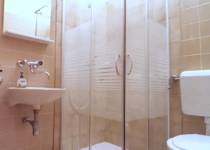 بيت ضيافة Cecilia مالينسكا