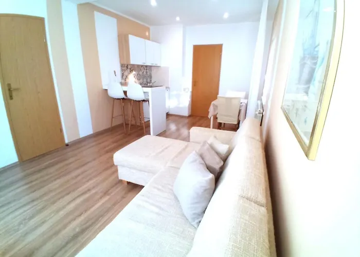 بيت ضيافة Cecilia 3*