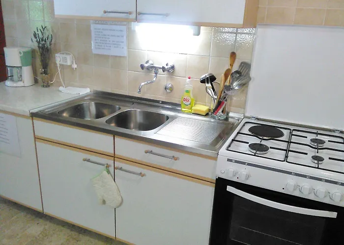 Cecilia 3* مالينسكا