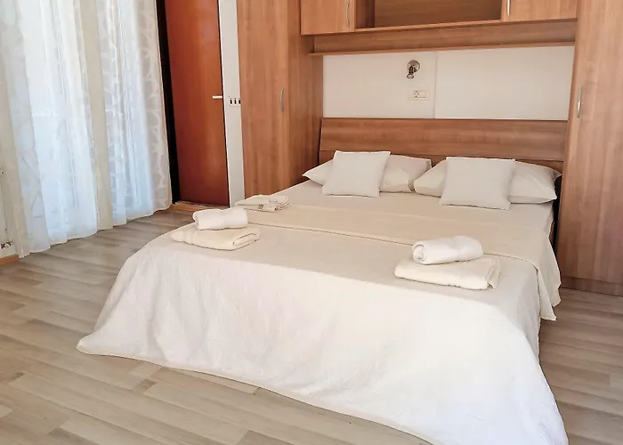 بيت ضيافة Cecilia مالينسكا